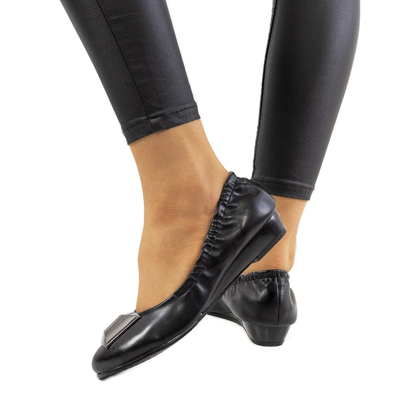 BM Balerini negri pe pană Sofia negru