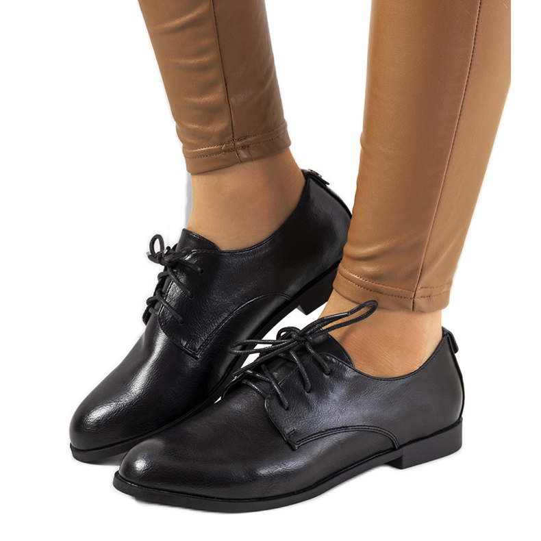 Pantofi negri de dama de la Ermen negru
