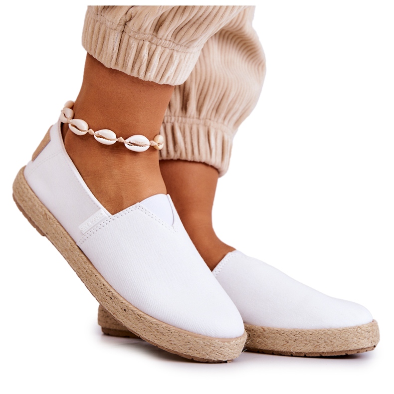 Big Star Espadrile de damă la modă Blugi încrucișați JJ2R4001C Alb Big Star Espadrile de damă la modă Blugi încrucișați JJ2R4001C Alb