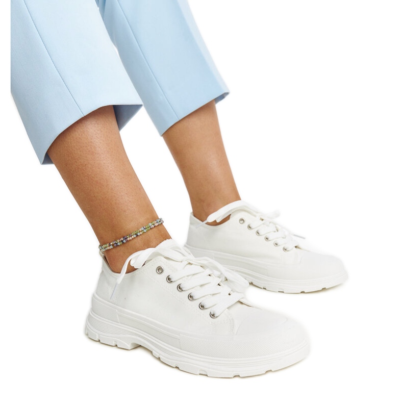 Tenisi albi pe o talpă grosieră Prenzel