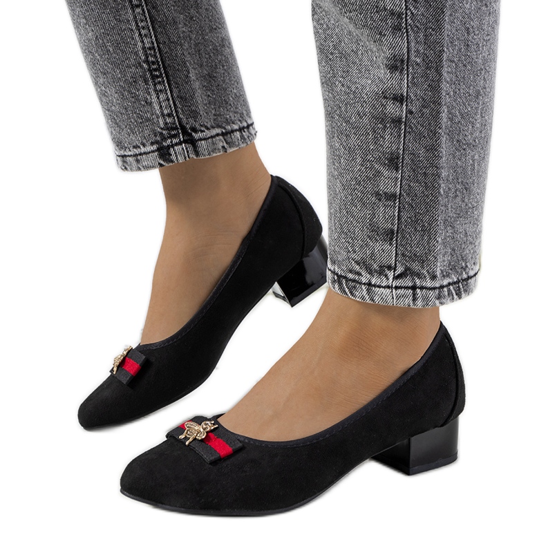 Pompe negre cu papion Vijver negru