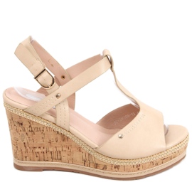 Sandale cu pană Nancy Beige bej Sandale cu pană Nancy Beige bej