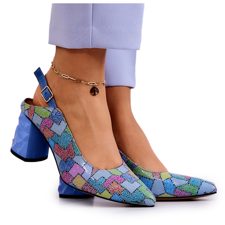 Pompi De Piele Pe Un Bar Maciejka 05427-06 Multicolor albastru