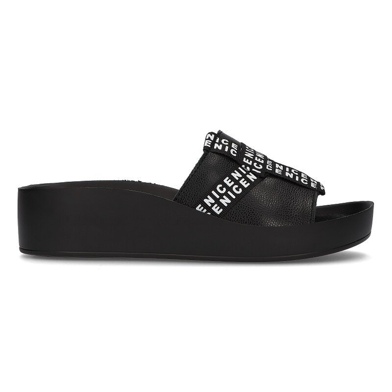 Papuci de piele Filippo DK2061 / 21 Bk negru