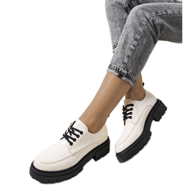 Brogue bej cu talpă de tractor Noralie