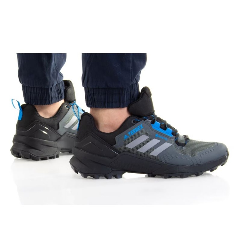Pantofi adidas Terrex Swift R3 Gtx M GZ0351 gri