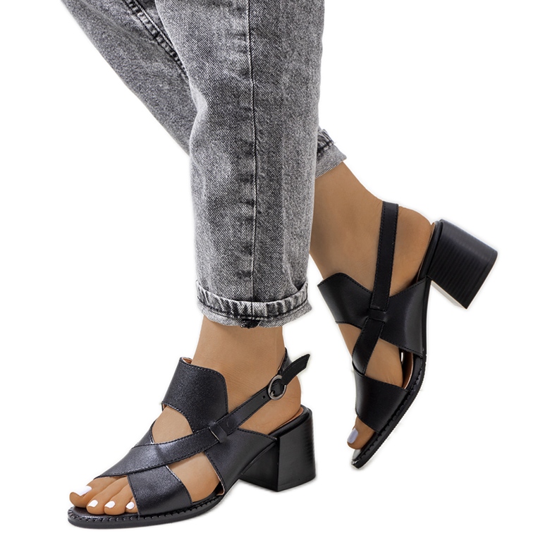 Sandale negre din piele pe postul Destina negru