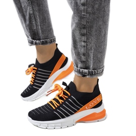 Tenisi sport negri de la Nena negru