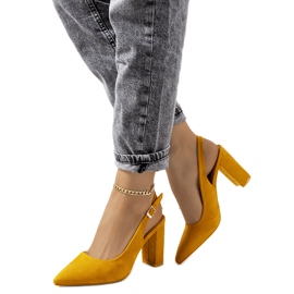 Pompe cu toc deschis Mustard Leest galben