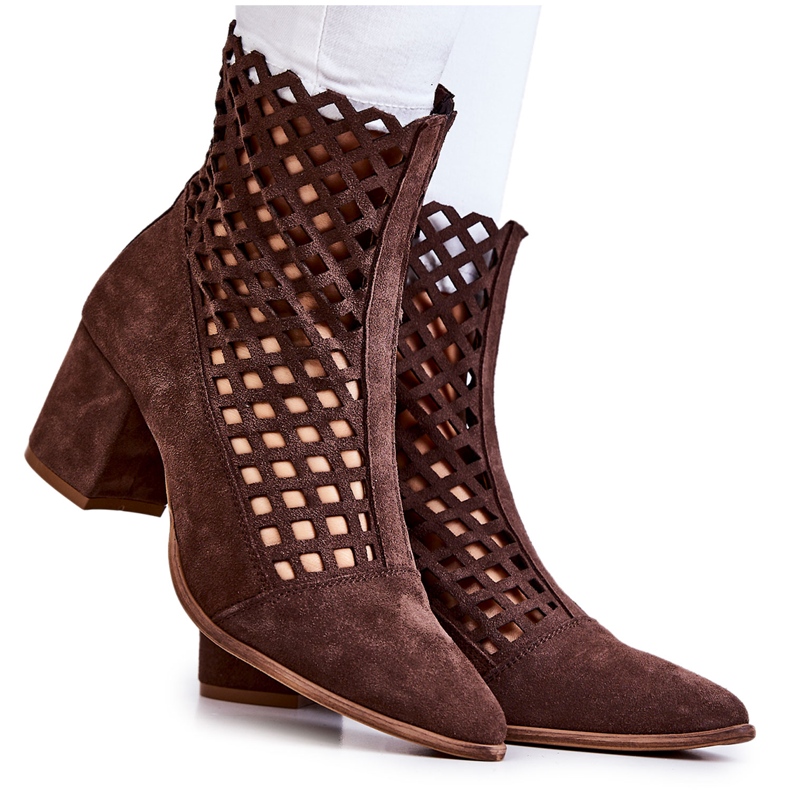 Cizme ajurate din piele intoarsa pe tocuri inalte Nicole 2638 Maro inchis