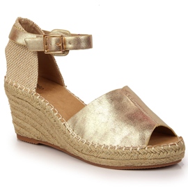 Sandale dama espadrile pe pane aurii eVento de aur