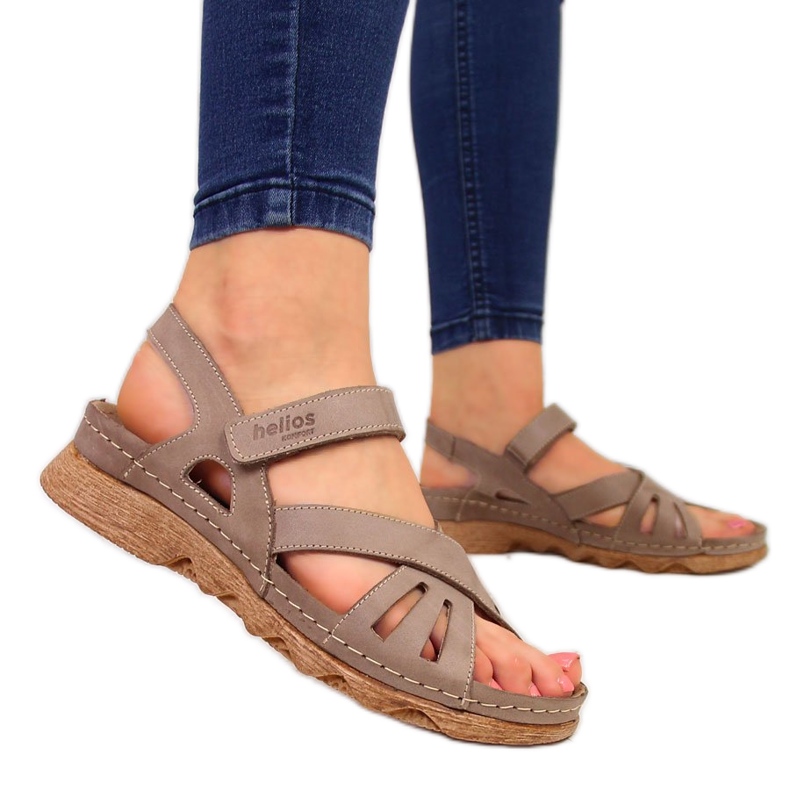 Sandale de damă din piele cu Velcro bej Helios 256