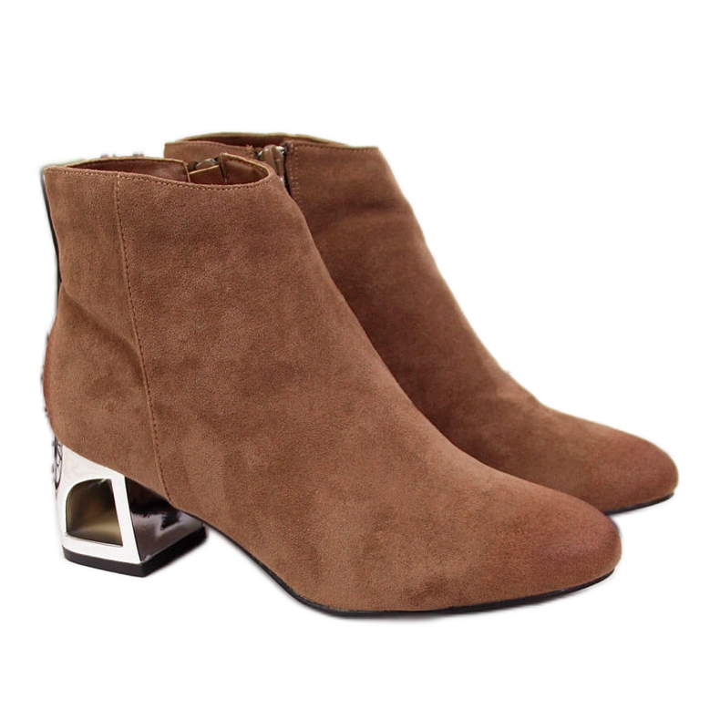 T.Sokolski Cizme de dama maro cu tocuri decorative de T. Sokolski