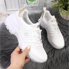 Adidași de damă pe platforma Bugatti albă Adidași de damă pe platforma Bugatti albă