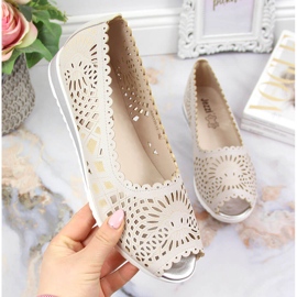 Pantofi de dama Jezzi ajurati, varf deschis, bej Pantofi de dama Jezzi ajurati, varf deschis, bej