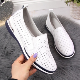 Piele ajurata dama, pantofi slip-on, alb T.Sokolski
