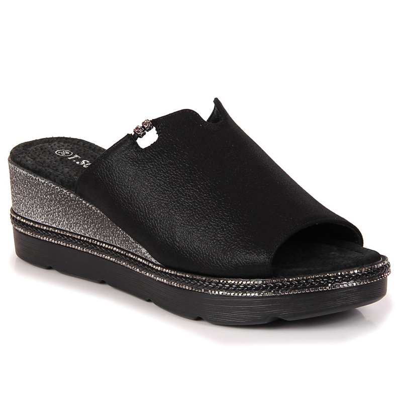 Papuci de damă de culoare neagră pe un toc compensat T.Sokolski negru