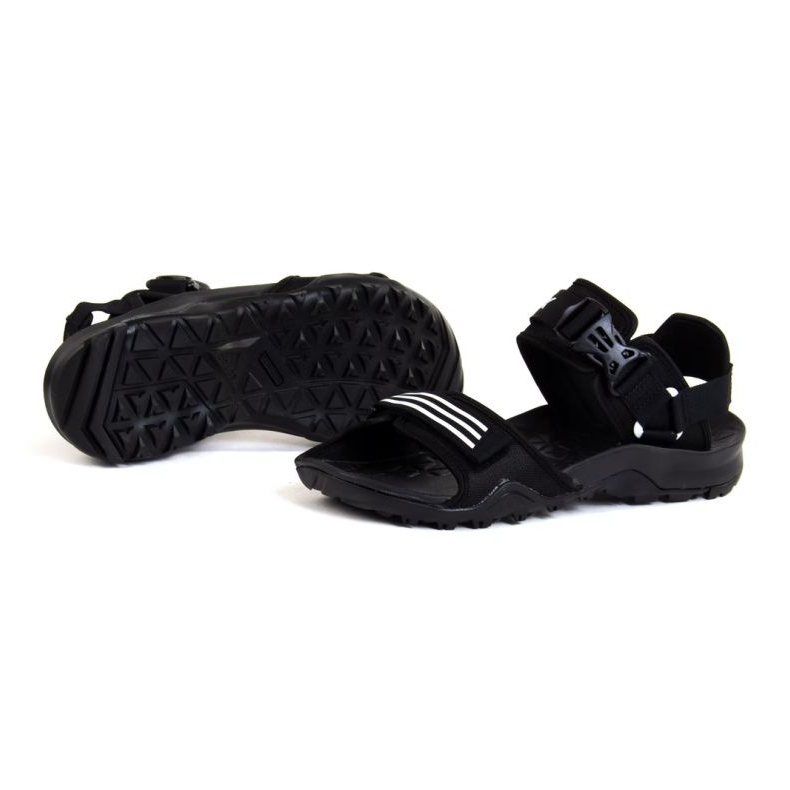 Sandale Adidas Cyprex Ultra Sandal Dlx Jr GY6115 negru Sandale Adidas Cyprex Ultra Sandal Dlx Jr GY6115 negru