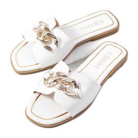 Papuci albi eleganti cu lant Mary