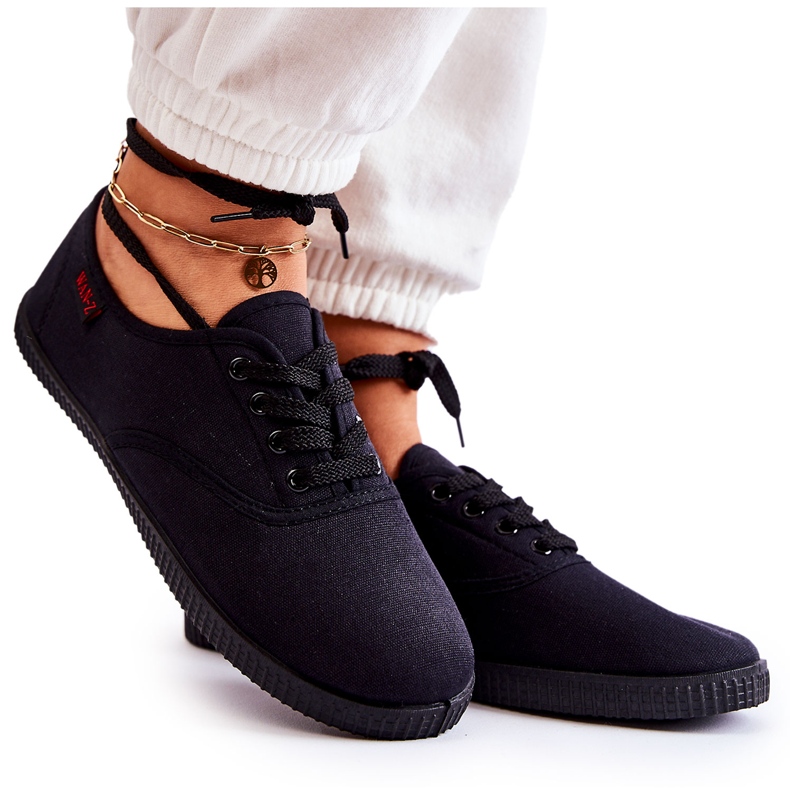 PE1 Pantofi de damă Clasici Tie Black Dellis negru