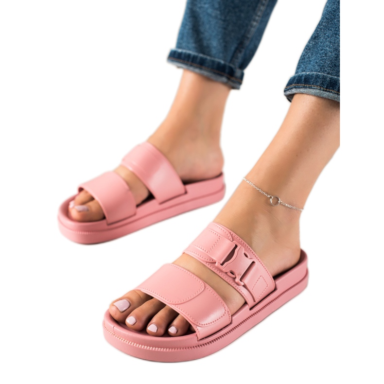 SHELOVET Papuci roz cu cataramă