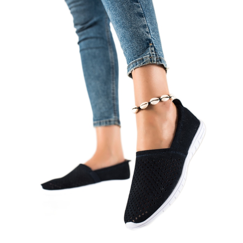 DK Slipons din piele ajurată albastru marin DK Slipons din piele ajurată albastru marin