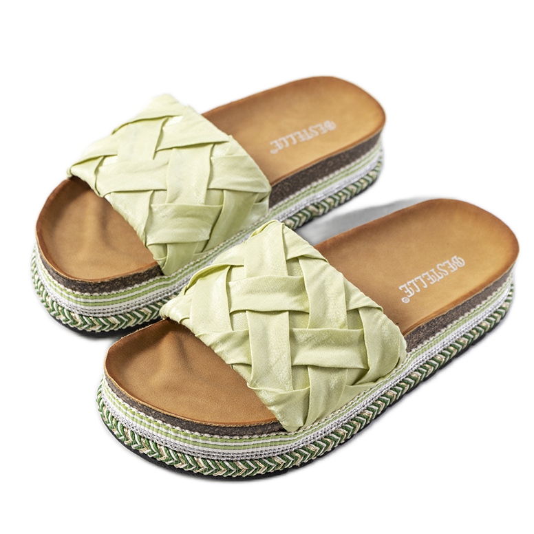 Șlapi verzi pe talpa de plută Vadna verde