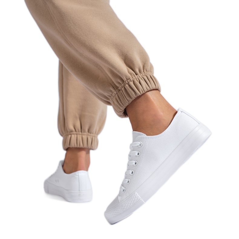 SHELOVET Pantofi de damă clasici alb