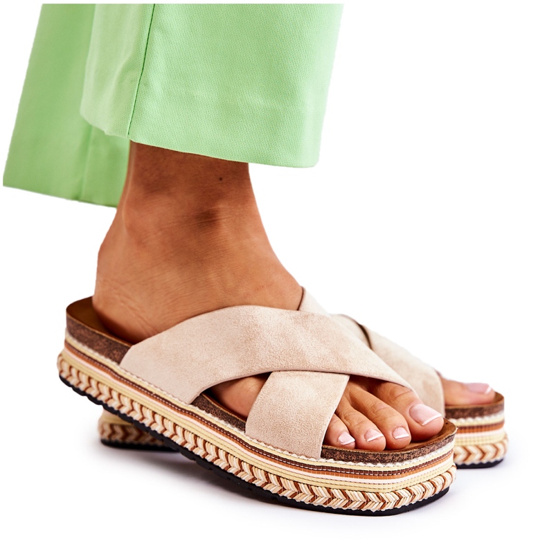 PG1 Papuci de damă din piele intoarsa pe o platforma Jossie bej