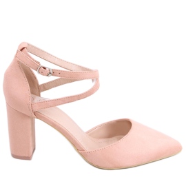 Pompe pe postul lui Lizzie Pink roz