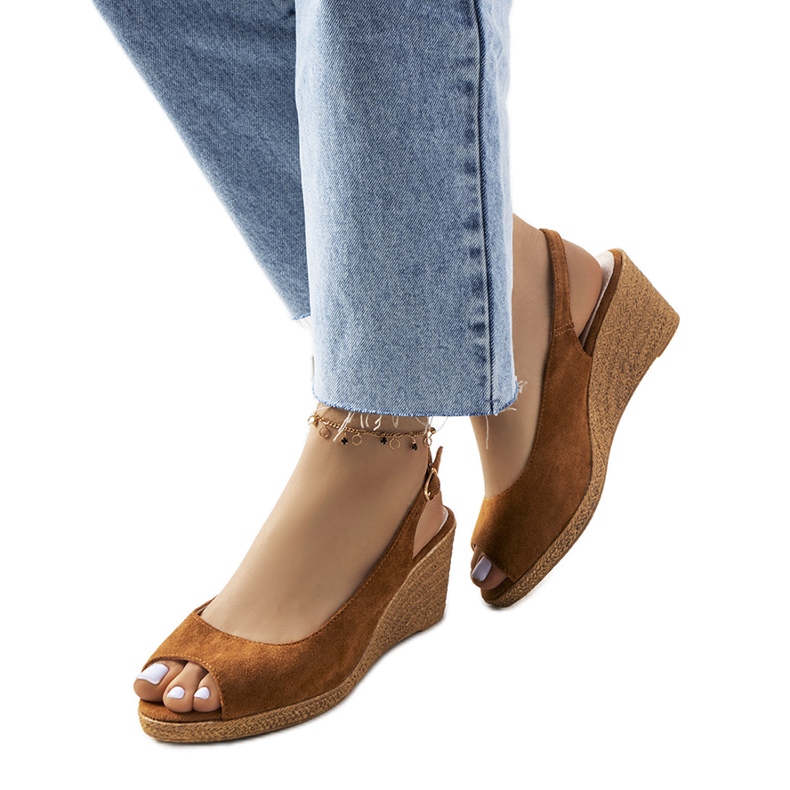 Espadrile maro pe tocuri cu pană Alpat Espadrile maro pe tocuri cu pană Alpat