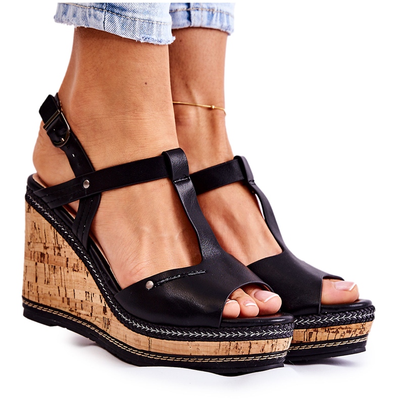 PG1 Sandale clasice cu pană din piele neagră Valorin negru