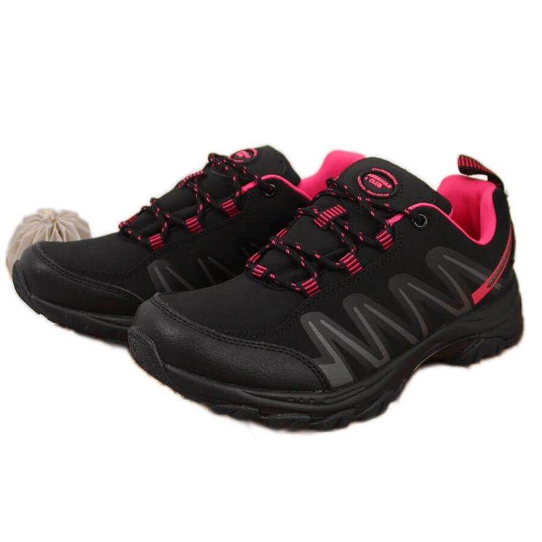 Pantofi de trekking dama impermeabili negru si roz American Club Pantofi de trekking dama impermeabili negru si roz American Club