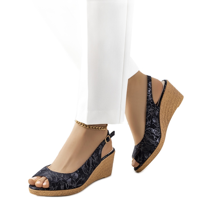 Sandale cu pană Beldesa negre negru Sandale cu pană Beldesa negre negru