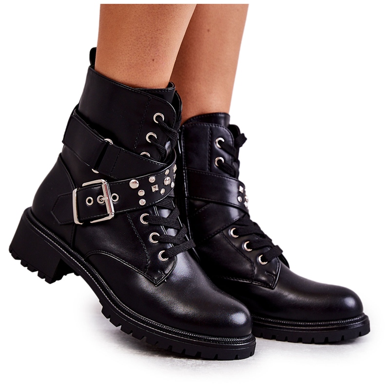 PG1 Cizme Negre Lanelly din piele ecologică, cu centură și știfturi negru PG1 Cizme Negre Lanelly din piele ecologică, cu centură și știfturi negru