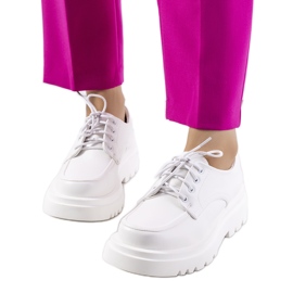 Pantofi oxford albi Nunes