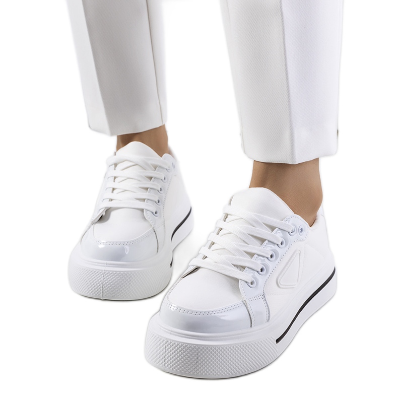 BM Adidasi albi cu talpa Scrabster groasa BM Adidasi albi cu talpa Scrabster groasa