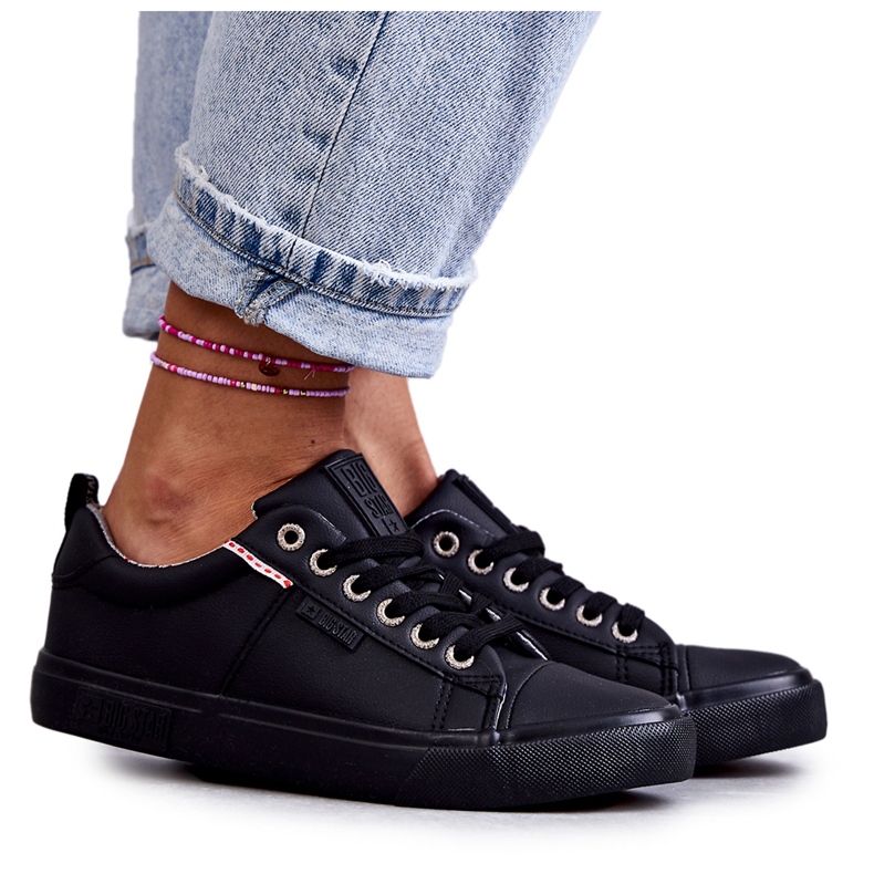 Pantofi de damă joasă din piele Big Star KK274006 Negru