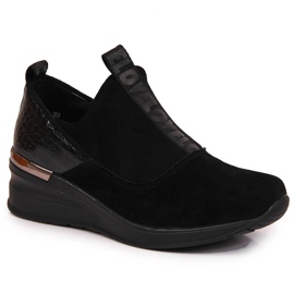 Pantofi de dama din piele cu toc compensat, negru Filippo
