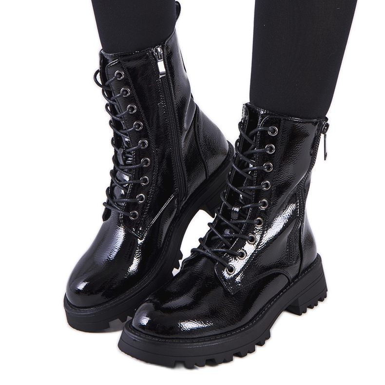 Capcane din piele ecologică Worcester neagră negru