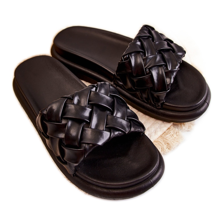 Papuci de damă din piele împletită Black Ravella negru