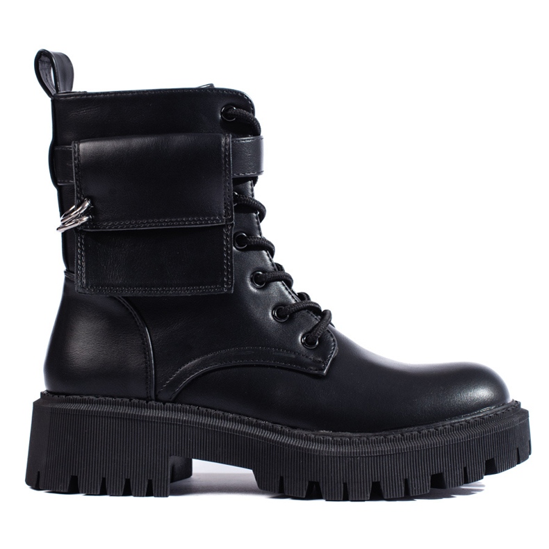 Muncitoarele negre din Shelovet negru