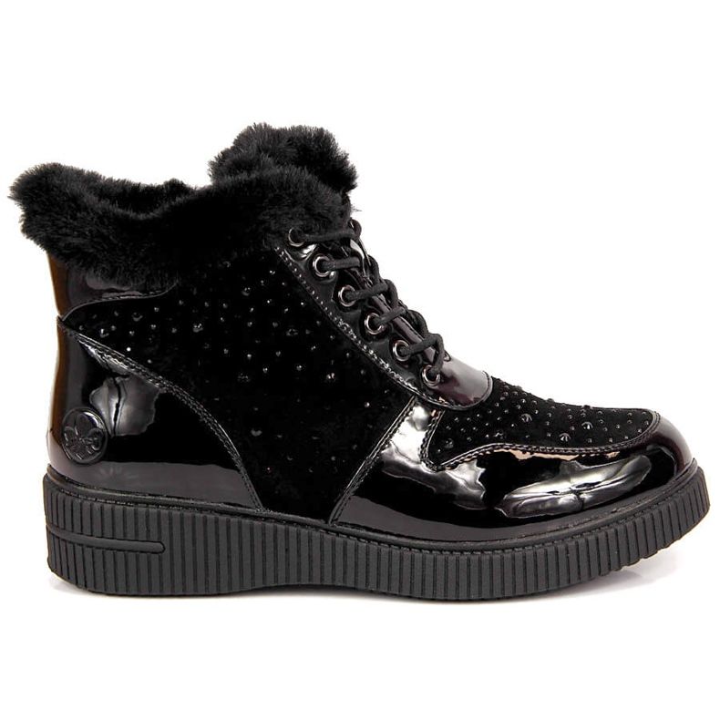 Cizme negre Rieker 93312-00 din piele izolată pe platformă negru