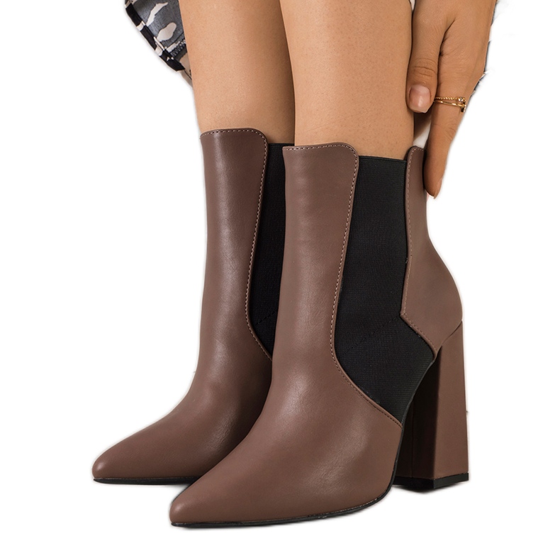 Cizme Chelsea maro pe stâlpul Hamilt Cizme Chelsea maro pe stâlpul Hamilt