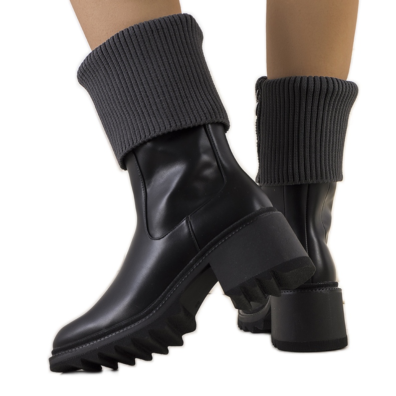 Cizme negre cu toc de la Lalita negru Cizme negre cu toc de la Lalita negru