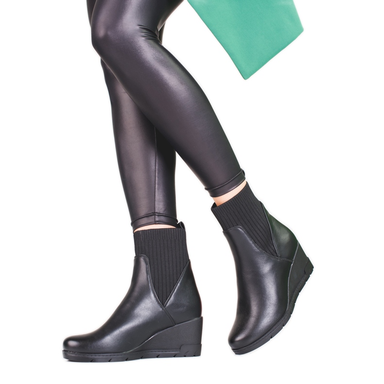 Cizme slip-on pe pana Shelovet negru