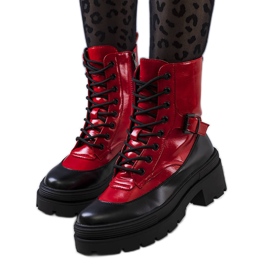 PA1 Capcanii roșii din Norra negru roșu