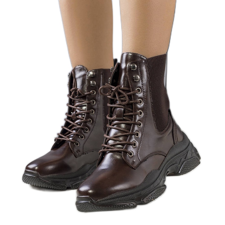 Cizme maro de la Sedile