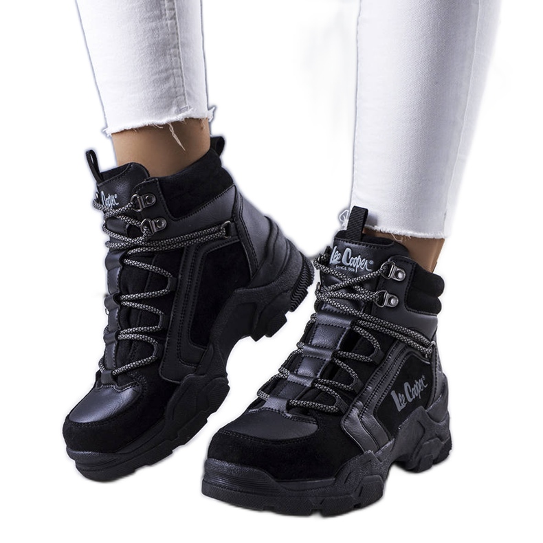 Cizme izolate negre LCJ-22-31-1441L Lee Cooper negru