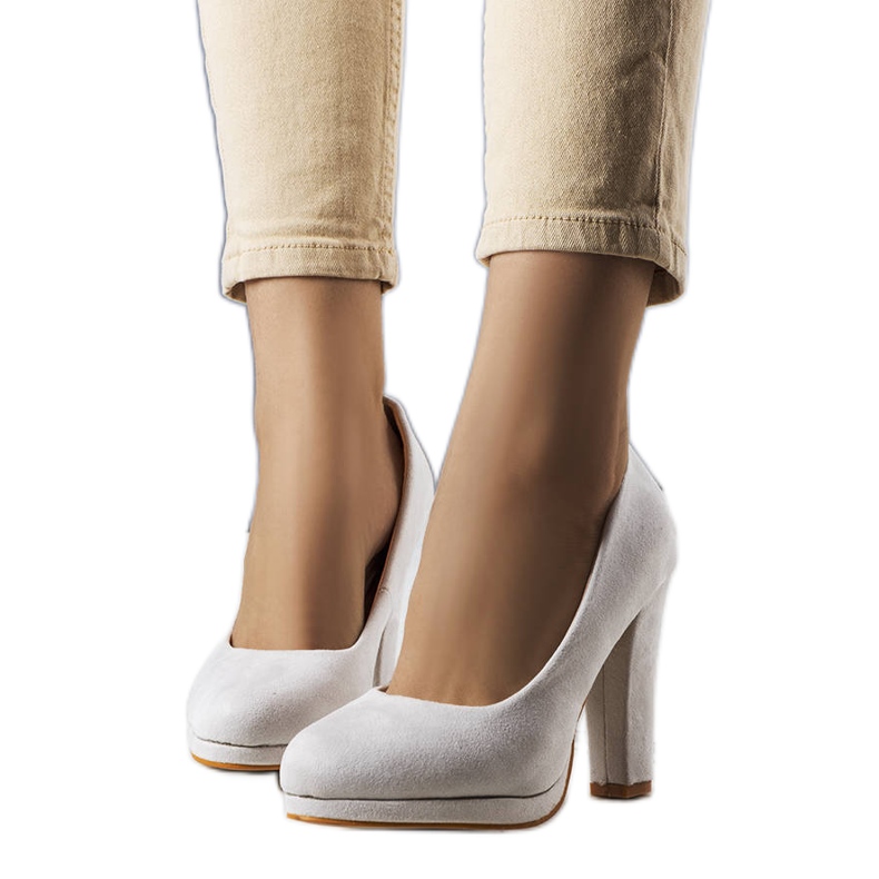 BM Pompe cu toc gri de la Fardi BM Pompe cu toc gri de la Fardi